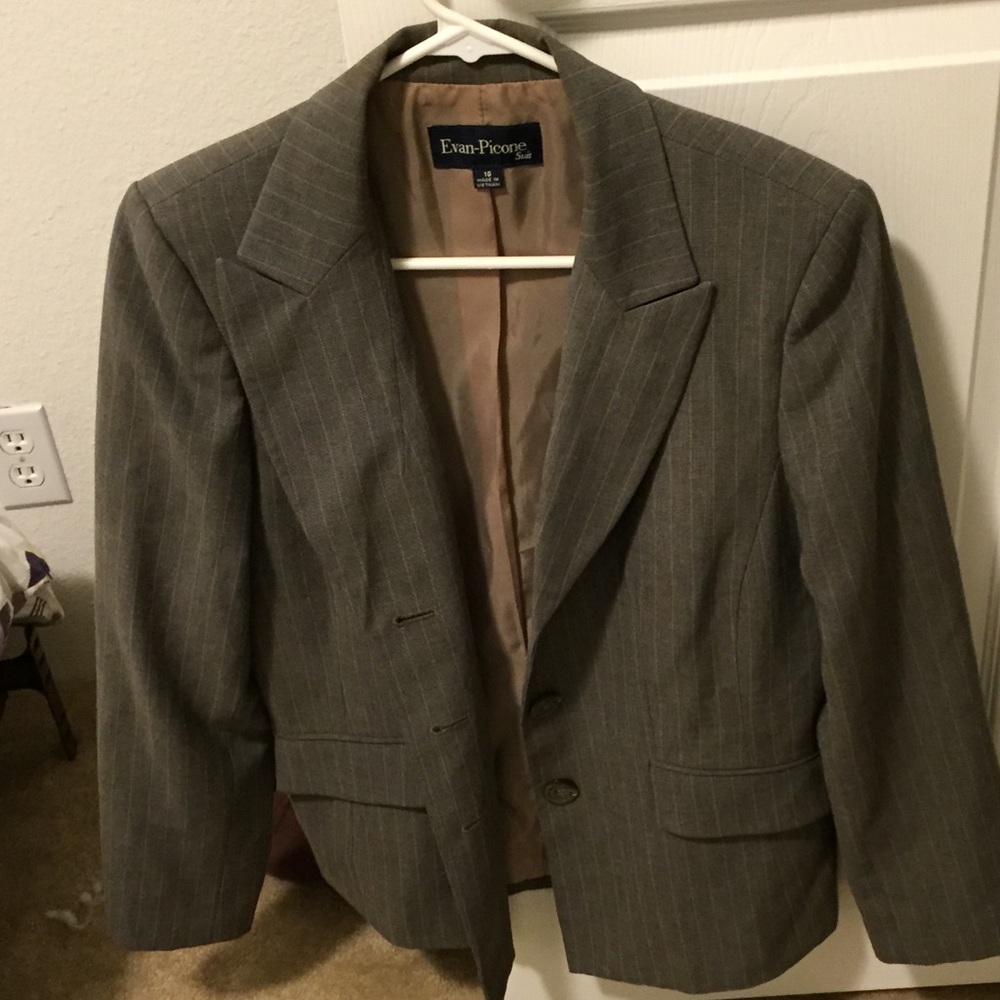 3 for $30 - Evan-Picone suit jacket.